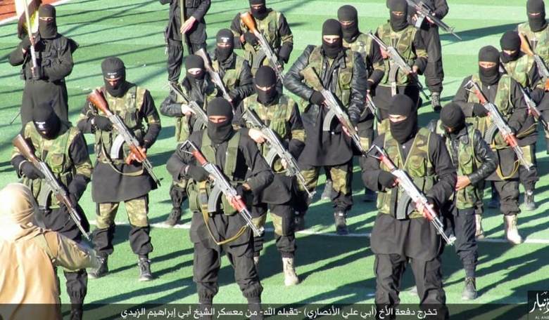 ISIS 'Resurgence' Along Euphrates as Number of Remaining Fighters in Syria Unclear