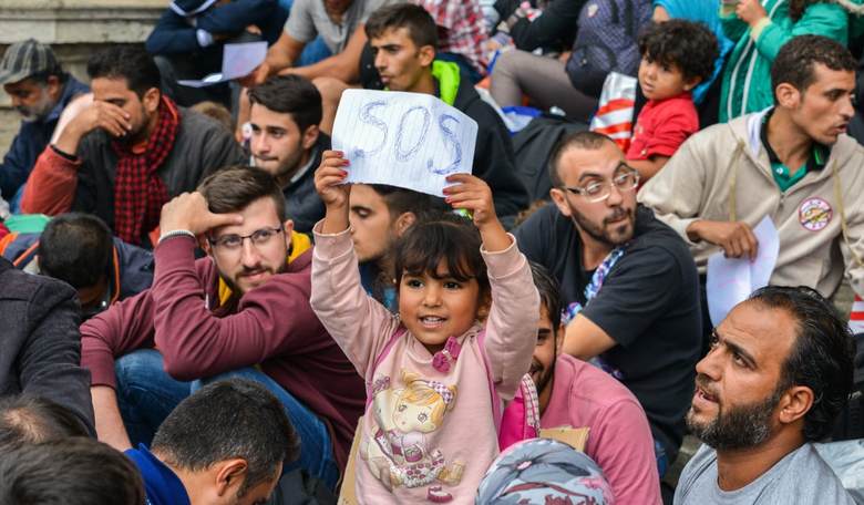 DHS Whoopsie: 800+ Immigrants from Terrorist Hotbeds Granted Citizenship by Mistake