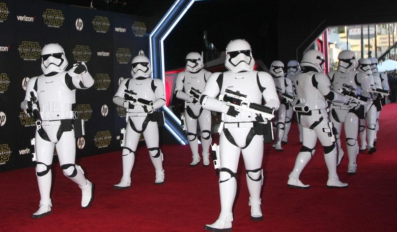 Fans Go Crazy When Projector Breaks Down During 'Star Wars' Showing