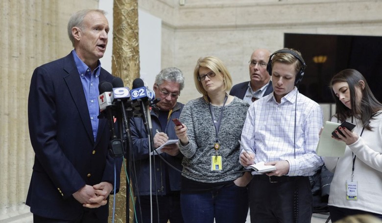 Illinois Governor Seeks to Take Over Chicago Public Schools