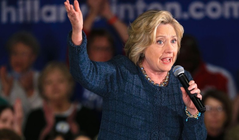 Clinton Meets the Press and You Won't Believe the Questions They Asked