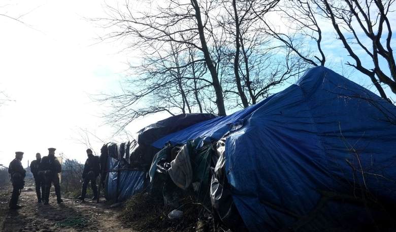 France Moves to Shut Down Part of 'the Jungle'