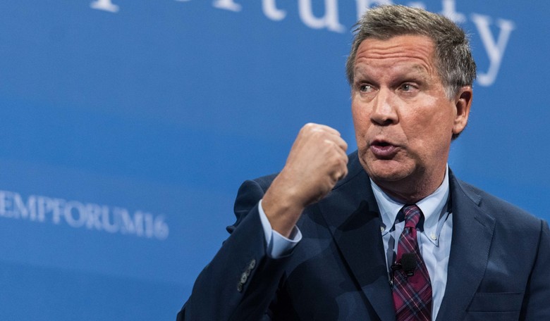 Kasich 'Shocked' at Hillary's Civility Dismissal: 'Maybe She Got Up on the Wrong Side of Bed'