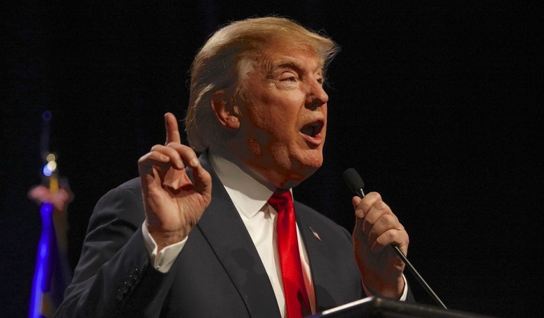 Why Is No One Asking Trump About His Legal Problems?