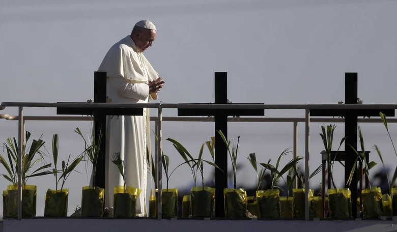 Huh? Pope Hints Contraception May Be OK in Age of Zika Virus
