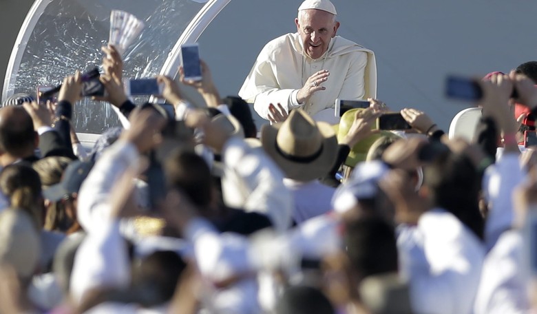 SHOCKING: Pope Francis Says Donald Trump Is 'Not Christian'
