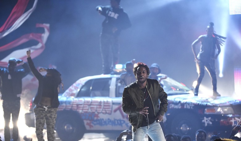 White House Tweets Shoutout to Grammy Winner of Best Rap Album, Still No Word on Recent Spate of Cop Killings