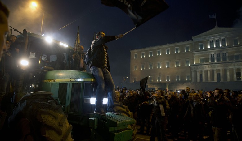 Sandersian Future? Greek Farmers Fight Riot Police in Pension Protest