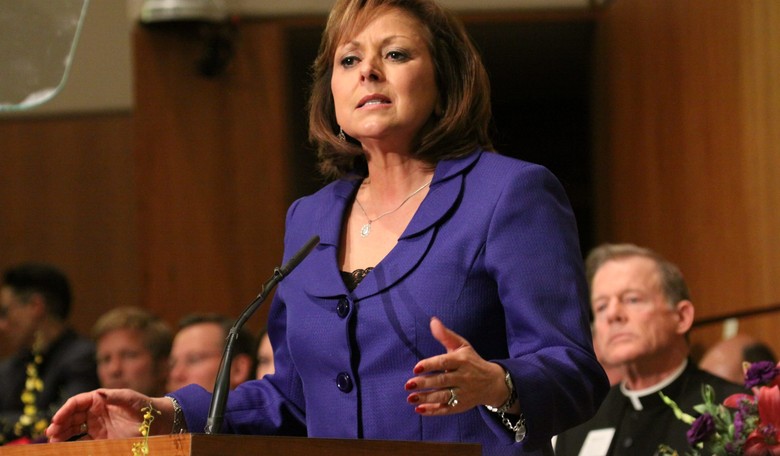 'The Stakes Are Too High': Susana Martinez Endorses Rubio