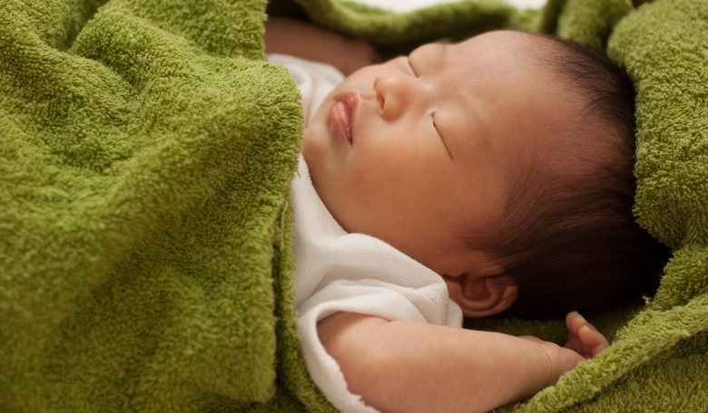 Shocker: Teen Parents Sell Baby Online to Buy an iPhone