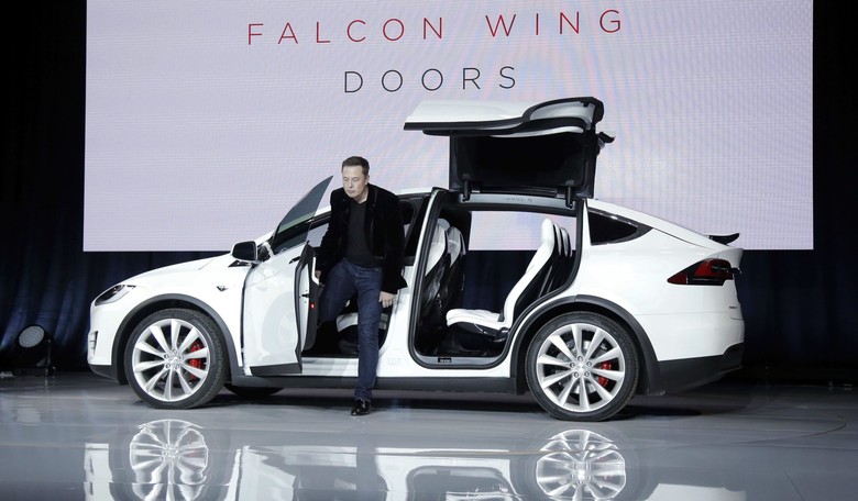 Media Fires Back after Elon Musk Calls Their Credibility into Question