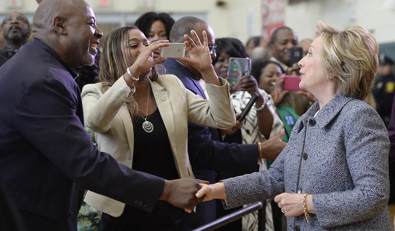 Clinton Vows to Spend 'Every Single Minute' as President to 'Change Gun Culture'