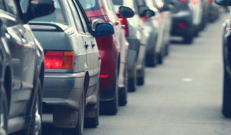 Traffic Jams Result When 'Nice' Drivers Can't Figure Out the Zipper Merge