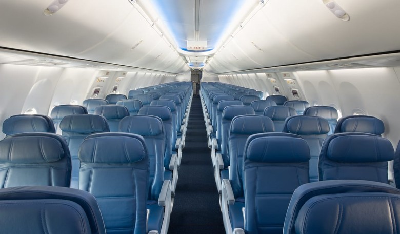 6 Tips for Getting the Best Seats on an Airplane