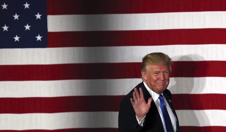 Tom Arnold: Trump Won't Back 'Any Yahoo Having a Gun' at RNC
