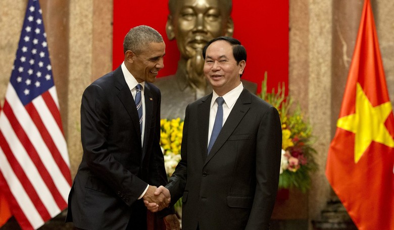 Obama: Lifting Arms Embargo About 'Progressive Deepening' of Vietnam Relations
