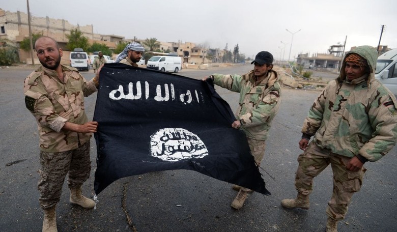 Pentagon: ISIS Has Declared a State of Emergency in Its Capital Raqqa
