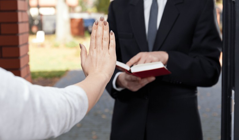 My Childhood in the Cult of Jehovah's Witnesses