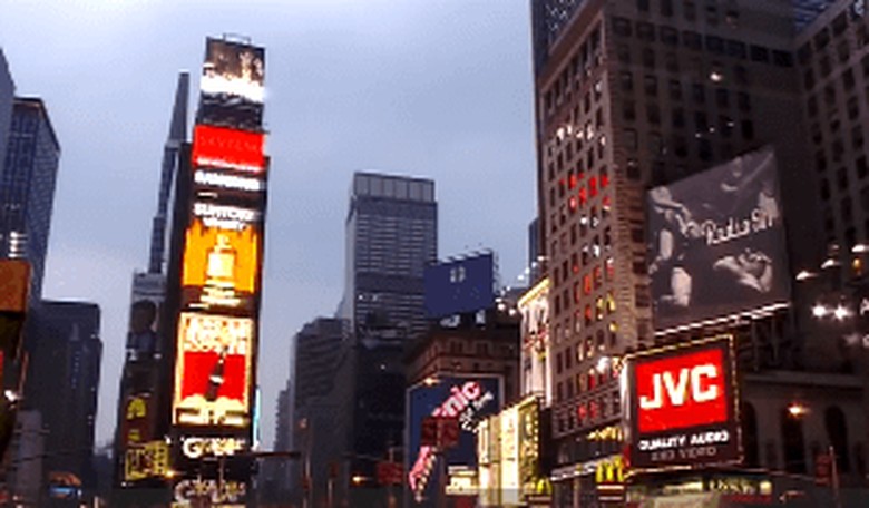 Stunning HD Video Surfaces from 1993 in New York City