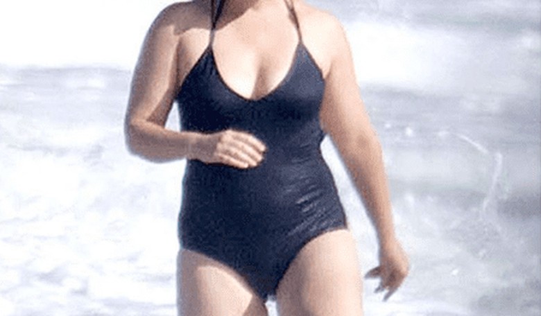 Amy Schumer IS a Pig...But It Has Nothing to Do With Her Size!