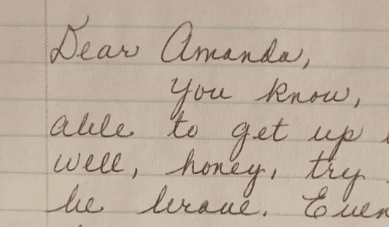 Woman Who Lost Mom When She Was Young Receives 23-Year-Old Letters That Changed Her Life