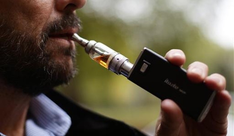 Here Comes the E-Cig Black Market