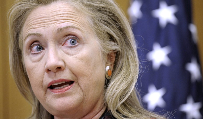 Report: Key Security Features Were Temporarily Disabled on Clinton's Email Server