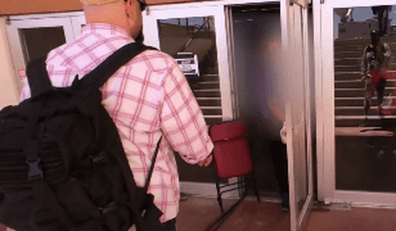 A BuzzFeed Reporter Tried to Go to a Trump Rally