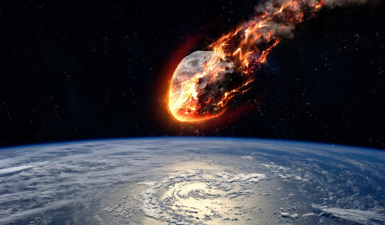 Poll: 13 Percent Pick Giant Meteor Strike Over Trump or Clinton