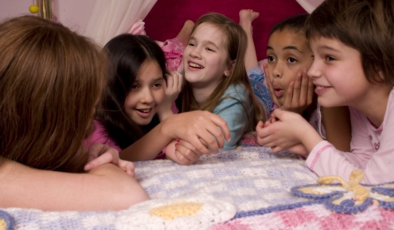 Should You Allow Your Kids to Attend Sleepovers?