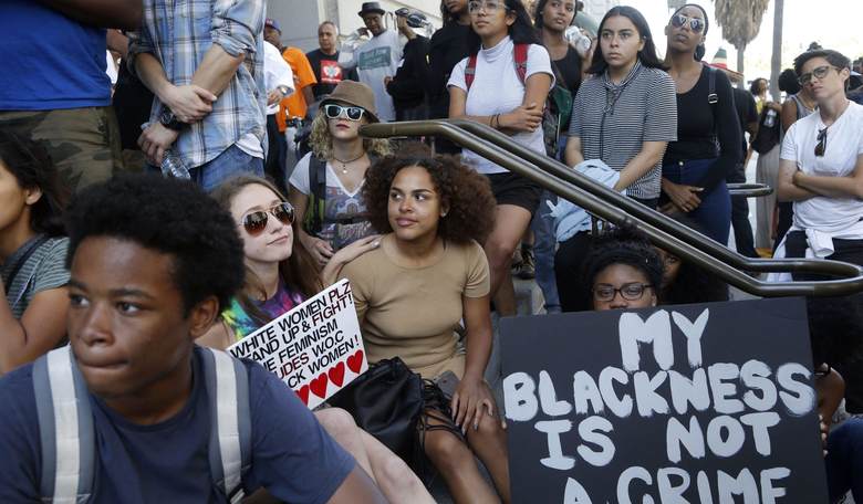 Bipartisan House Group Probing Violence By and Against Police