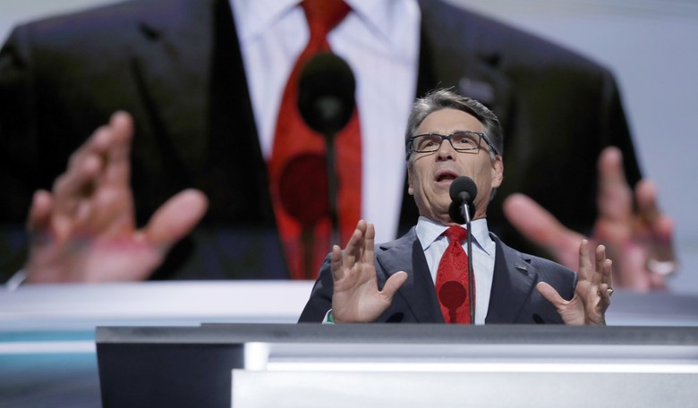 Perry 'Very Comfortable' with Trump as Commander in Chief