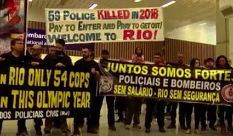 The Rio Police are Warning Tourists Not to Come to the Olympics