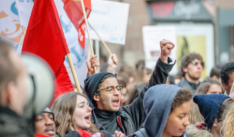 America's First Major Socialist Party Debuts in Philadelphia