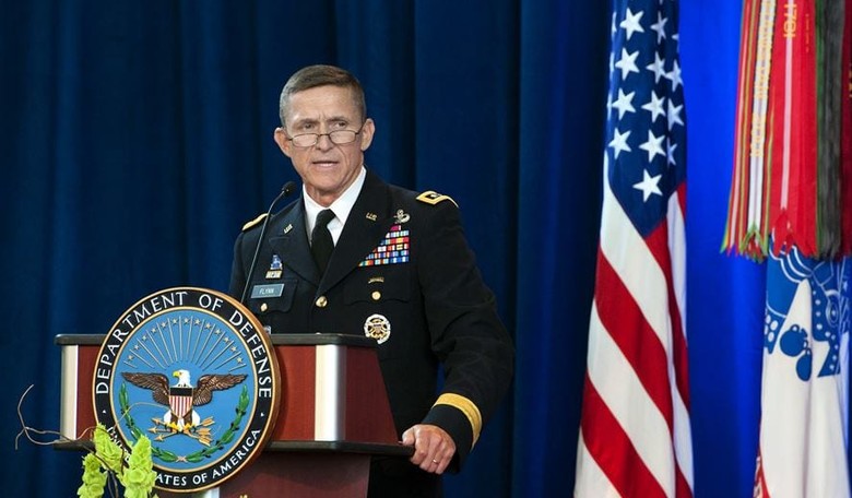 Former DIA Chief Flynn on Hillary: ‘She Should Never Have a Security Clearance Again’