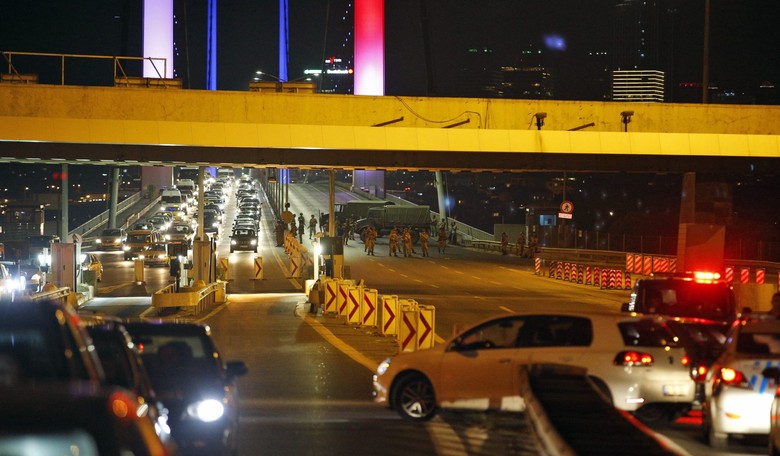 Live From Turkey: Soldiers Everywhere; Possible Military Coup