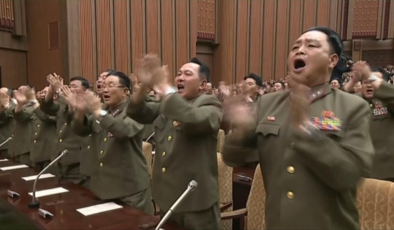 North Korean Defector: Regime Would Collapse with Open Chinese Border