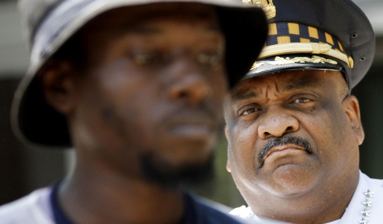 Report: Street Gangs Targeting Chicago Police for Assassination
