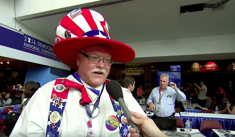 Hillary Supporters Confused Into Supporting Donald Trump...?!?