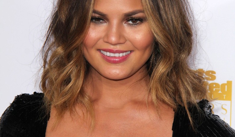 Model Chrissy Teigen Attacks Trump Spox Katrina Pierson on Twitter