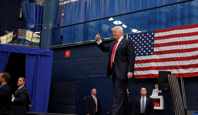 Trump Doubles Down on Doomsday Predictions in Ohio