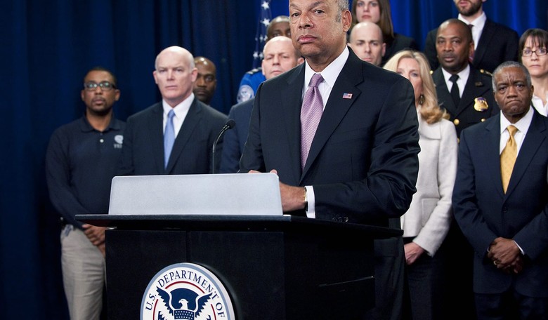 DHS Chief: 'Vilifying Muslims' Risks 'Driving Them to a Place' Terror Groups Want