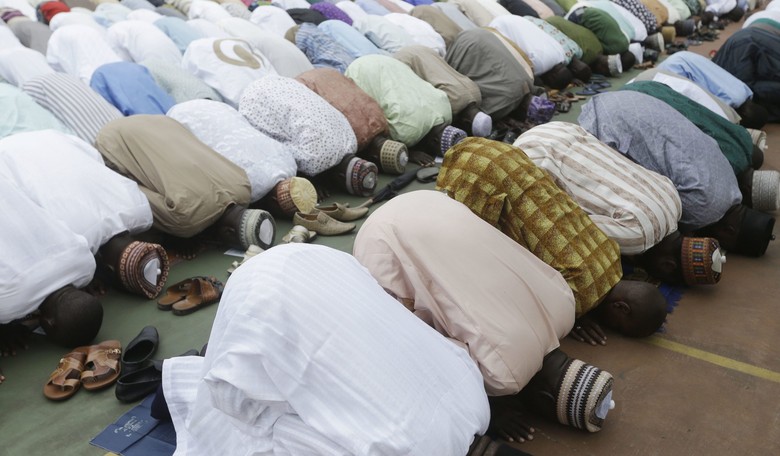 On Eid, Obama Calls for 'Welcoming the Stranger with Empathy and an Open Heart'