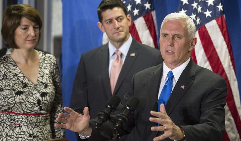 Pence: Hillary Not Talking About 'That Bad Man' David Duke in 'Basket of Deplorables'