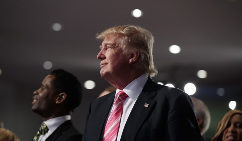 Trump Takes the Lead Over Clinton in New CNN Poll