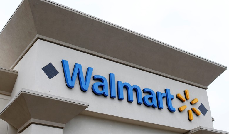 Walmart and Sam's Club to Restrict Opioids to 7-Day Supply