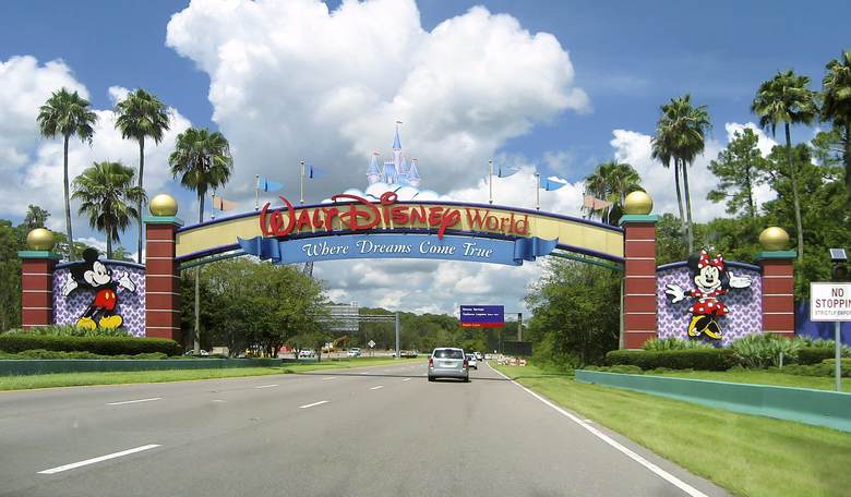 Hurricane Matthew Forces Temporary Closure of Disney World