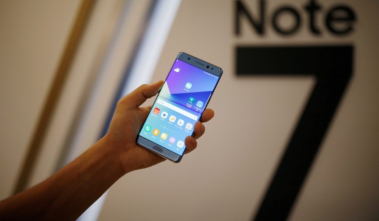 Report: Samsung Halts Production of Note 7 After Replacement Battery Problems