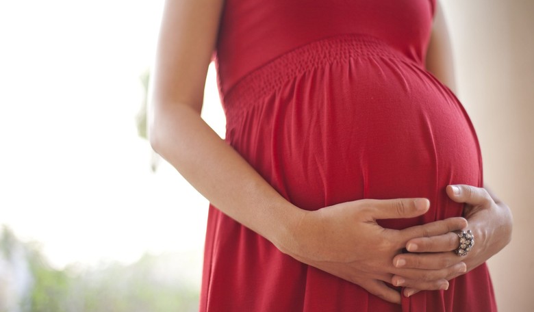 What to Say (and What NOT to Say) to a Pregnant Woman