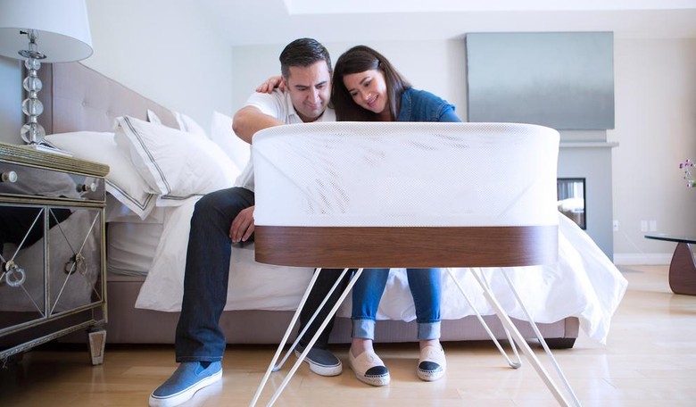 Meet the Snoo Crib: The Most Brilliant Invention of 2016 for Tired Parents